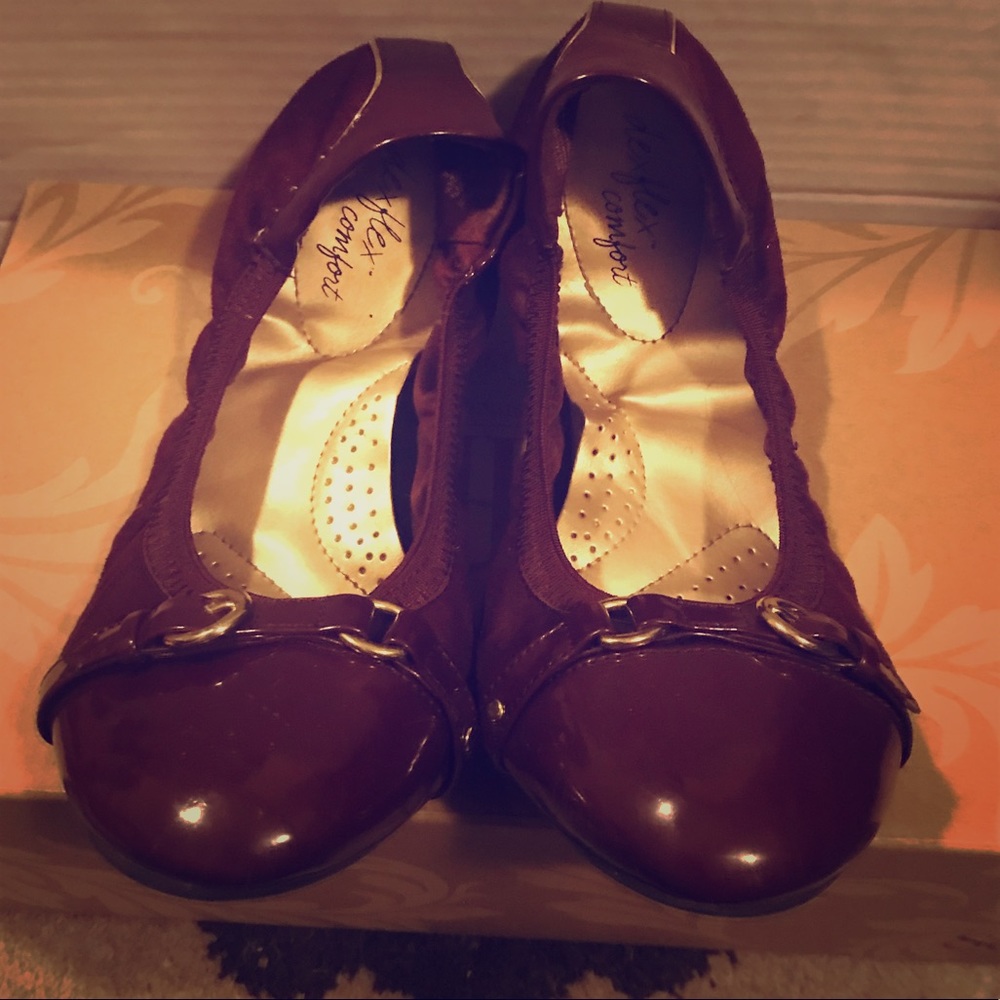Dexflex Comfort Flats